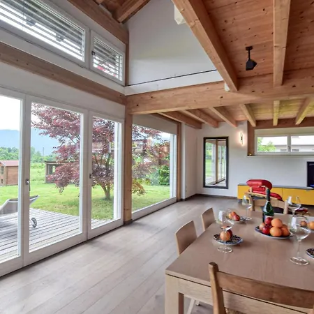2 Bedroom Gorgeous In *